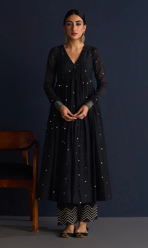 V-neck Anarkali With Palazzo And Foil Block Print Dupatta (Black)